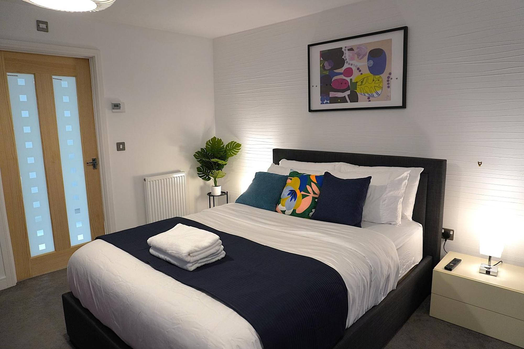 Luxury Rooms - Pick A Room - Free Parking & Kitchen Access, Near Etihad Stadium, The Coop Live & Piccadilly Station, Manchester Bagian luar foto