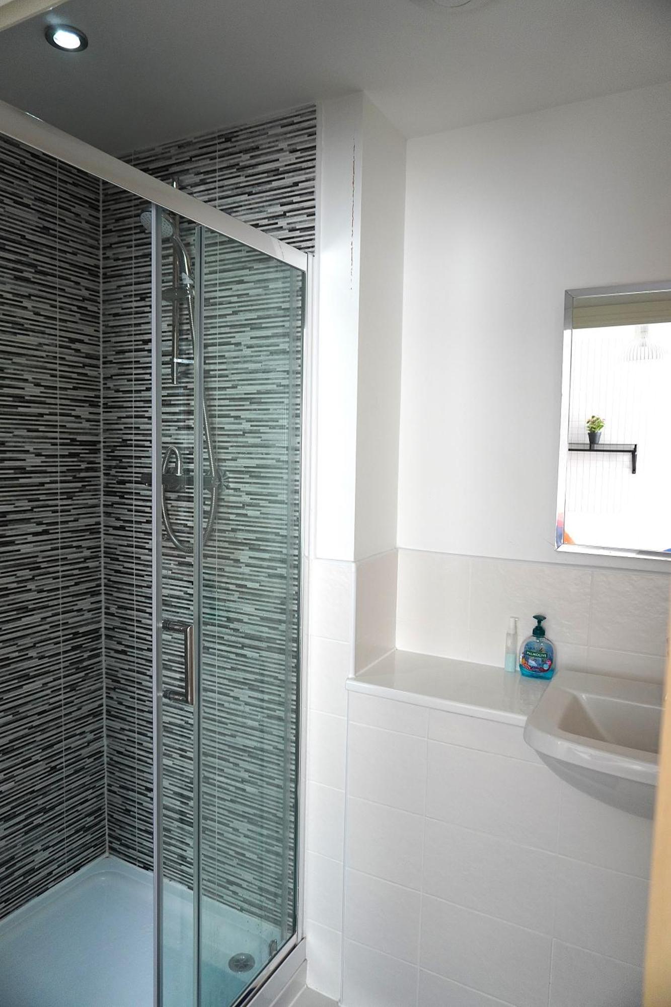 Luxury Rooms - Pick A Room - Free Parking & Kitchen Access, Near Etihad Stadium, The Coop Live & Piccadilly Station, Manchester Bagian luar foto